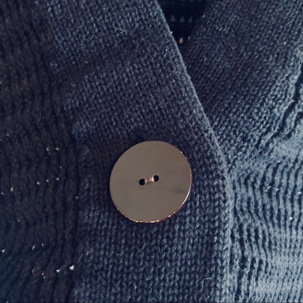 Short Sleeved Knitted Cardigan - Picture 6 of 6